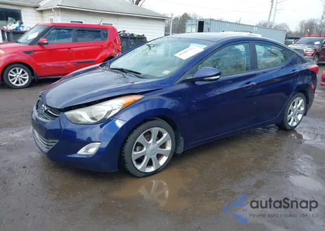 2013 Hyundai Elantra Limited z USA, uszkodzony, nr VIN 5NPDH4AE4DH450772